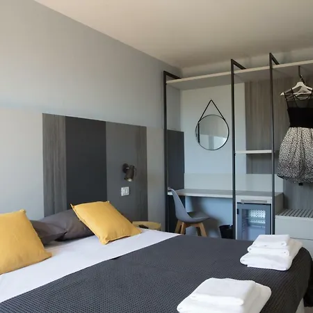 Della Posta Mini-hôtel *